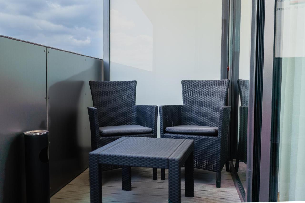 Hanza 404 Apartment *
