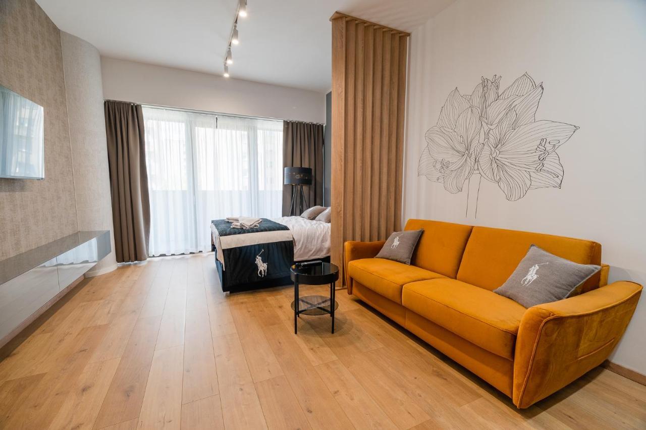 Apartment Hanza 404 *